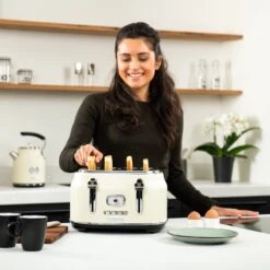 Westinghouse Retro Waterkoker + Broodrooster 4 Sleuven + Staafmixer - Wit -Keukengerei Verkoop 1200x1200 193