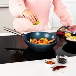 Westinghouse Pannenset Performance - Blauw - 8 Pannen - Complete Pannenset - Inductie En Alle Andere Warmtebronnen -Keukengerei Verkoop 550x547