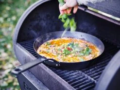 BK Koekenpan Black Steel - ø 28 Cm - Zonder Anti-aanbaklaag -Keukengerei Verkoop 63b61f80f08e843f27d7571b3fc6df03c118578d BlackSteel 12 11 B93816 1