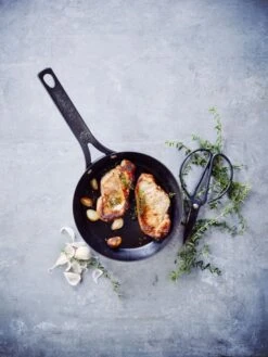 BK Koekenpan Black Steel - ø 28 Cm - Zonder Anti-aanbaklaag -Keukengerei Verkoop 888eaa5860e990e4de3469dba80f7d1b4a41f656 Black steel frypan S2 1