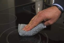 Blackwell Pannensponsje Zilver -Keukengerei Verkoop Blackwell Pannensponsje Zilver in gebruik