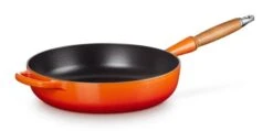 Le Creuset Hapjespan Signature - Oranjerood - ø 28 Cm / 3.6 Liter- Geëmailleerde Anti-aanbaklaag