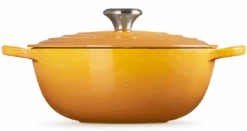Le Creuset Braadpan Signature - Marmite - Nectar - ø 26 Cm / 4.1 Liter -Keukengerei Verkoop LC 20220721 HL PS FS 21114266724430 003