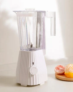 Alessi Blender Plissé - 5 Snelheden + Turbostand - Wit - Michele De Lucchi - 1.5 Liter - MDL09 W -Keukengerei Verkoop MDL09 W AMB H A4 3500pxl
