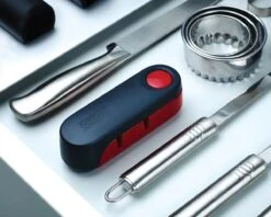 Joseph Joseph Messenslijper Rota -Keukengerei Verkoop Messenslijper Rota