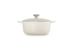 Le Creuset Braadpan Signature - Meringue - ø 20 Cm / 2.4 Liter -Keukengerei Verkoop RS9471 LC 20191212 FR PS 00001 1