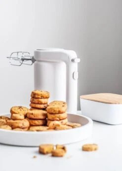 RIG TIG Rig-Tig Handmixer Foodie - 170 W - Wit -Keukengerei Verkoop Saffranskakor Rig Tig bakalite.se 2