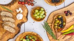 Jay Hill Serveerplank XL Tunea - Olijfhout - 55 - 64 Cm -Keukengerei Verkoop Tunea 16