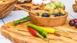 Jay Hill Serveerplank Tunea - Olijfhout - Met Schors - 33 X 15 Cm -Keukengerei Verkoop Tunea 21 2