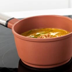 Westinghouse Steelpan Performance - Rebel Red - ø 18 Cm / 1.9 Liter -Keukengerei Verkoop WCSP0095N18OR 10