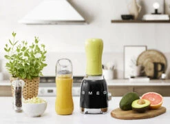 SMEG Smoothie Blender - Compact - Zwart - 600 Ml - PBF01BLEU -Keukengerei Verkoop WEB PBF01BLEU L03.jpg