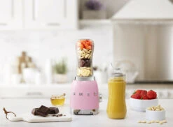 SMEG Smoothie Blender - Compact - Roze - 600 Ml - PBF01PKEU -Keukengerei Verkoop WEB PBF01PKEU L01.jpg