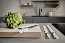 Wusthof Mesbeschermer Tot 30 Cm Laag Wit -Keukengerei Verkoop Wusthof Mesbeschermer Tot 30 cm Laag Wit 1