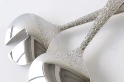 Alessi Saladebestek Dressed - MW03/14 - Door Marcel Wanders -Keukengerei Verkoop alessi dressed marcel wanders salade bestek