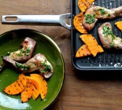 Valira Grillpan Aire Met Handgrepen - 28 X 28 Cm - Standaard Anti-aanbaklaag -Keukengerei Verkoop grillpansfeerfoto3 3