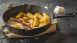 Blackwell Koekenpan - Gietijzer - ø 25 Cm - Zonder Anti-aanbaklaag 17 Blackwell Koekenpan - Gietijzer - ø 25 Cm - Zonder Anti-aanbaklaag -Keukengerei Verkoop jh gietijzer 002 10