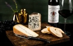 Laguiole Style De Vie Kaasmes Black Stonewash -Keukengerei Verkoop kaasmes laguiole black stonewash enkel sf gr 1