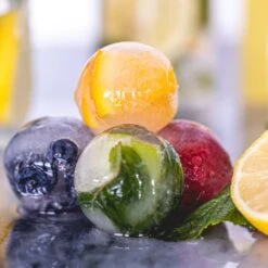 Sareva IJsblokjesvorm - 4 Ronde Ijsbollen - Siliconen - Easy Release - Herbruikbaar -Keukengerei Verkoop sereva ijs sfeer 37 1